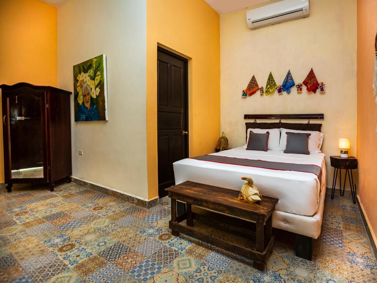 Hotel Casa Aluxes 3*