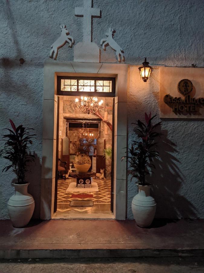 Casa Aluxes Hotel 3*